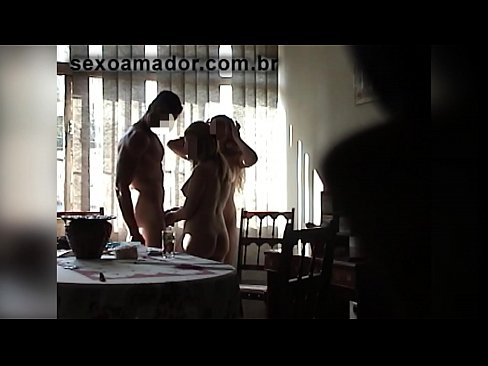 ❤️ Babaturan séks ngajak saurang lalaki raksasa sareng tiluan sareng anjeunna ️ porno super di urang ️❤
