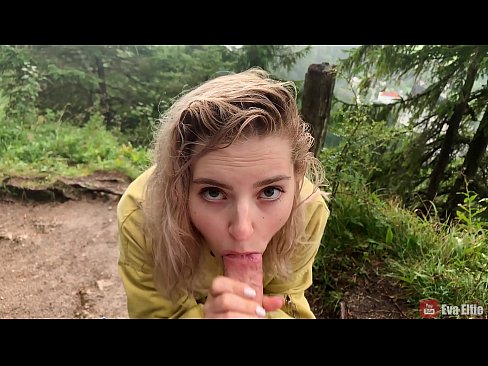 ❤️ Gadis swallows cum sanggeus blowjob umum - Eva Elfi ️ porno super di urang ️❤